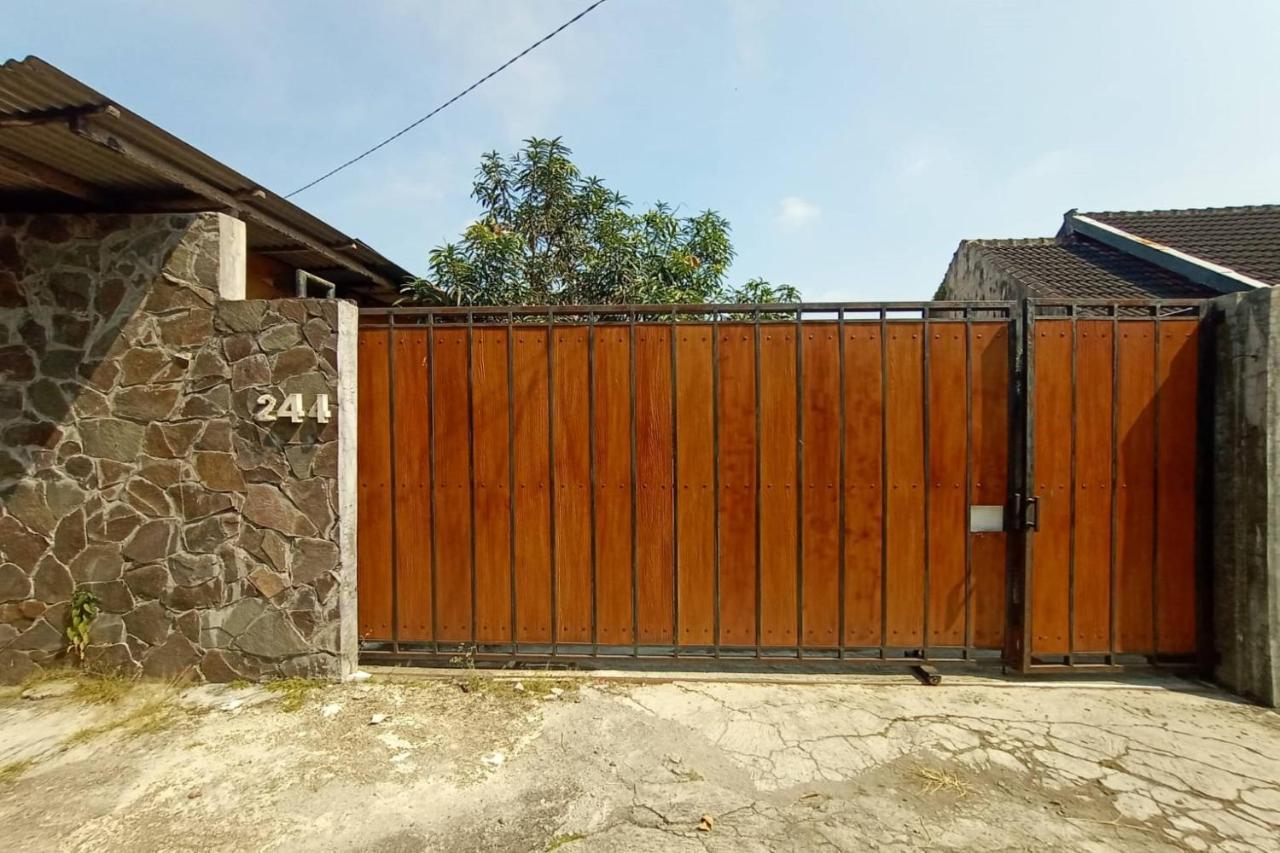 Express O 91578 Villali Jogja Yogyakarta Exterior foto